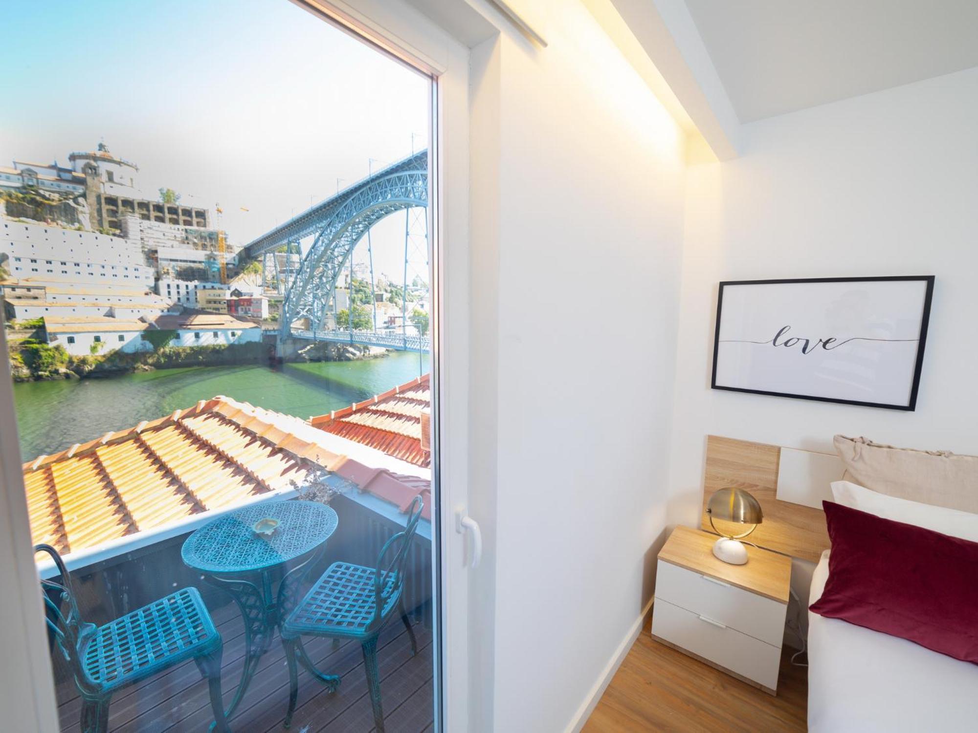 Ponte D Luis I Apartments Porto Room photo